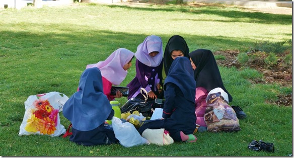 1399 war wird hier auf dem Handy besprochen (1024x545)