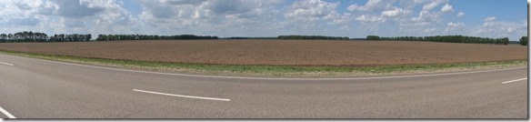 3101 Felder so weit das Auge reicht  (1024x232)