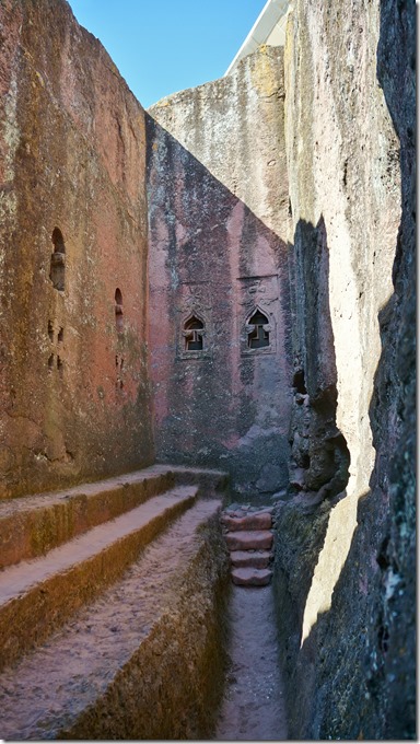 2623 alles ein Stein