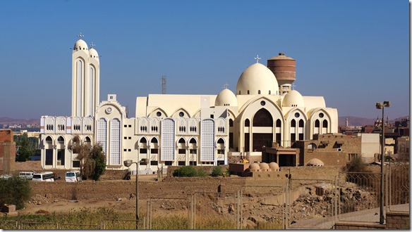 2825 A die koptische Katedrale in Aswan