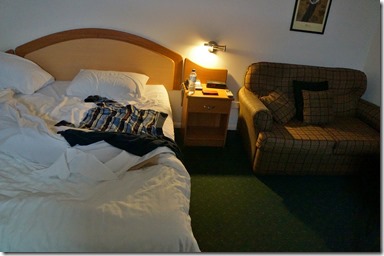 2506 mein Zimmer f&uuml;r die eine Nacht nach der ca. 72 Std langen Reise