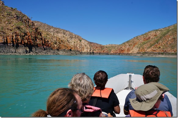 3250 vor uns die Fälle 