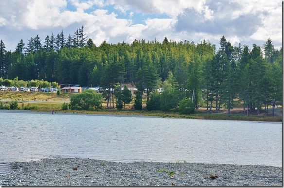 1211 der Camping von der andern Buchtseite aus