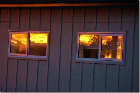 2043 man hat das Gefühl in diesem Haus brennt es 