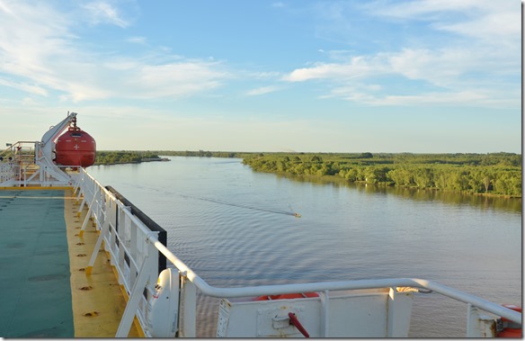 a1726 der Blick Flussaufw&auml;rts