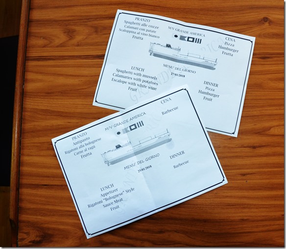 a1502 so sehen die Menues aus die wir t&auml;glich erhalten = die Verpflegung ist abwechslungsreich italienisch und ohne grosse Wiederholungen