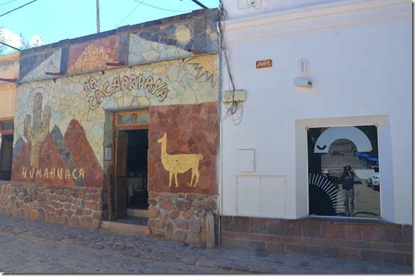 a2458 ein kleine Restaurant vor dem Öffnen für den Lunch