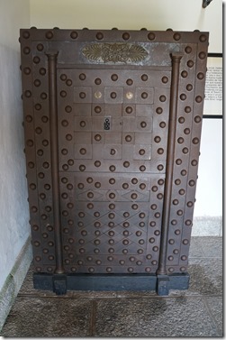 b1031 der Panzerschrank mit den Kriegsvermögen