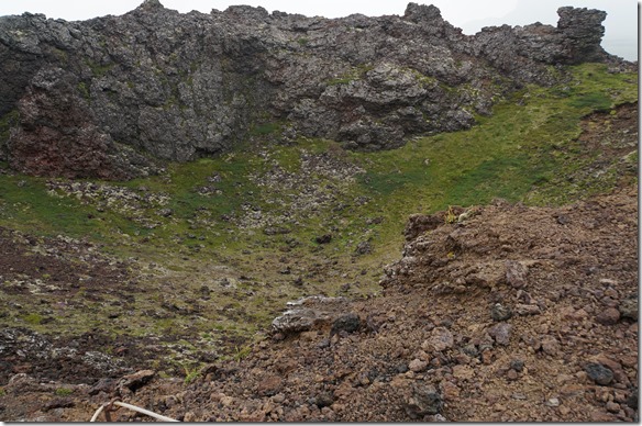 1741 wir sind auf den Krater Saxholl gestiegen und wollten sehen ob er nicht ausbricht in der nächsten Zeit